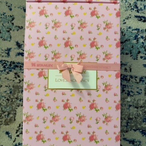 NEW NIB LOVESHACKFANCY X STANLEY ICEFLOW FLIP STRAW TUMBLER 30 OUNCES - Picture 4 of 4